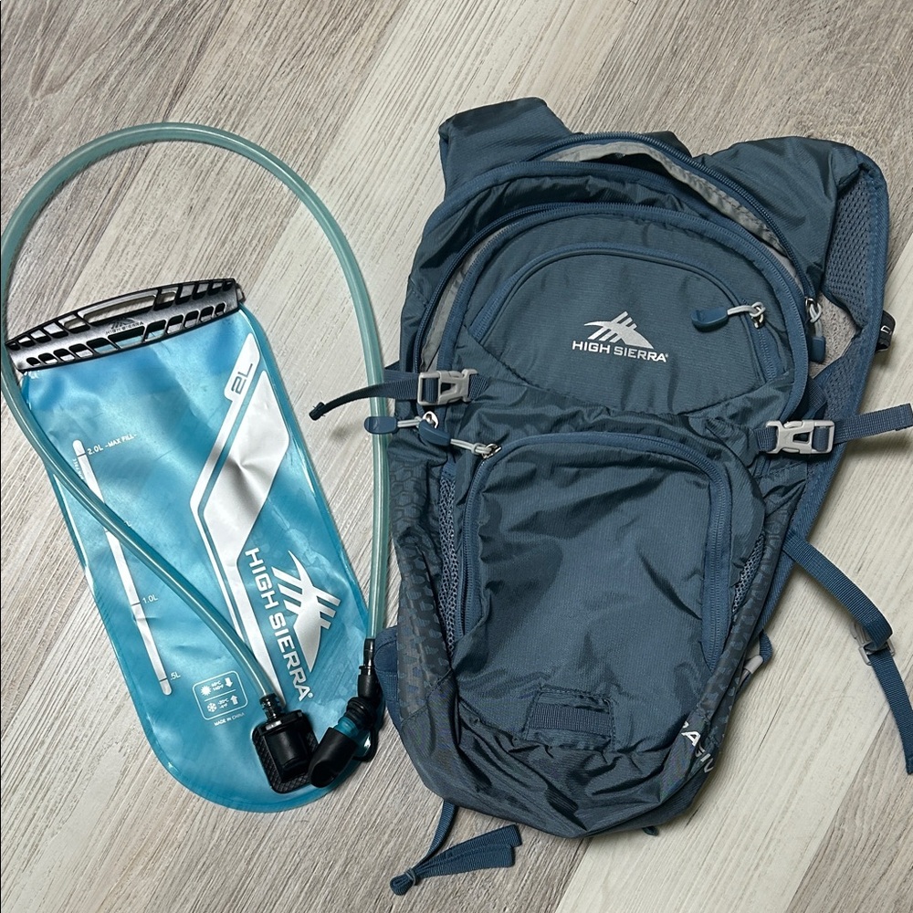 High Sierra Hydration Backpack
